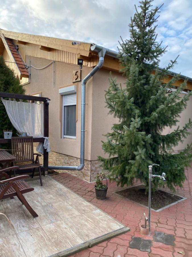Mandi Apartman Veresegyház Extérieur photo