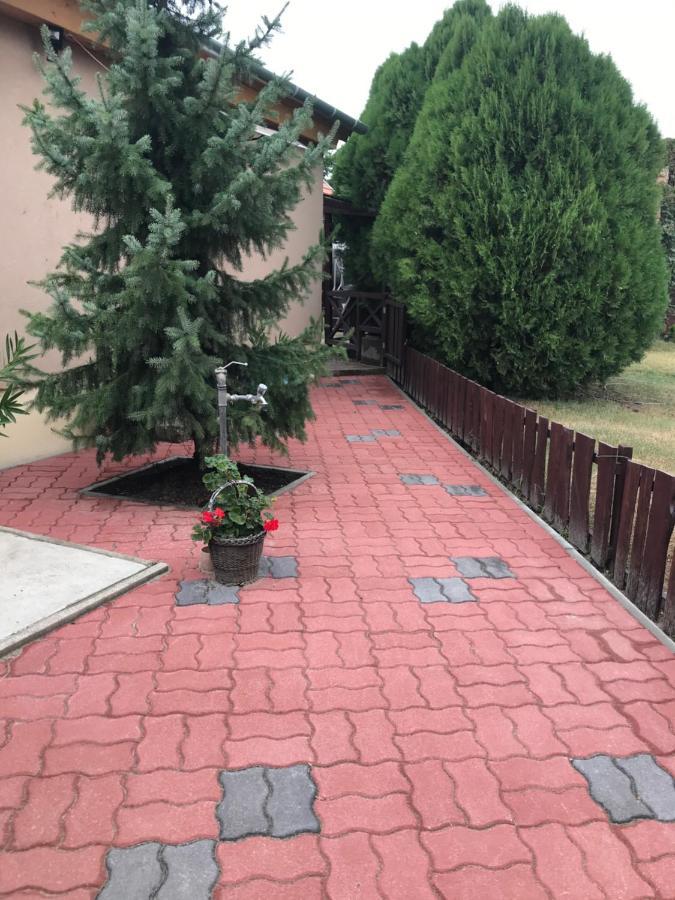 Mandi Apartman Veresegyház Extérieur photo